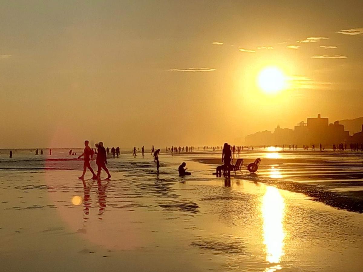 פראייה גראנדה Apartamento Na Praia מראה חיצוני תמונה